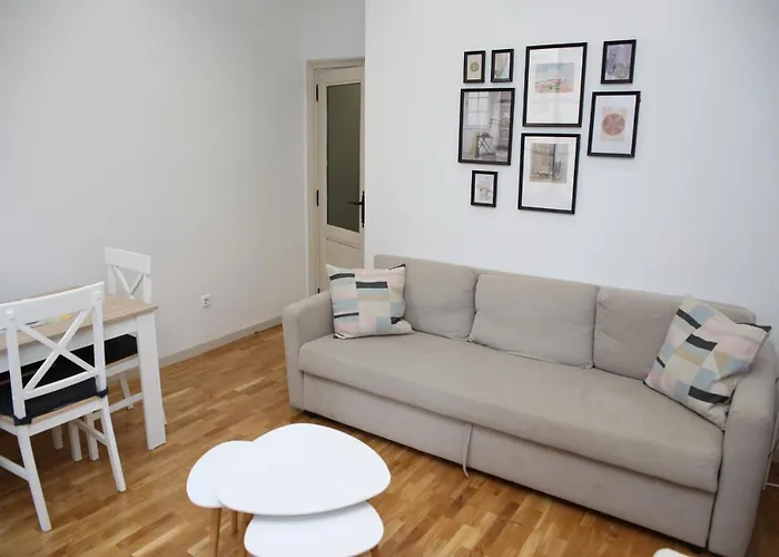 Market 2 By Salamancavacacional Salamanka